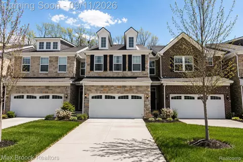 40115 Premier Dr #22, Plymouth, MI 48170