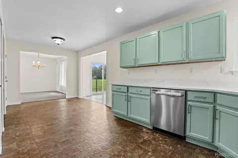 Kitchen - 33395 Sand Piper Dr, Romulus, MI 48174 photo 3 of 3