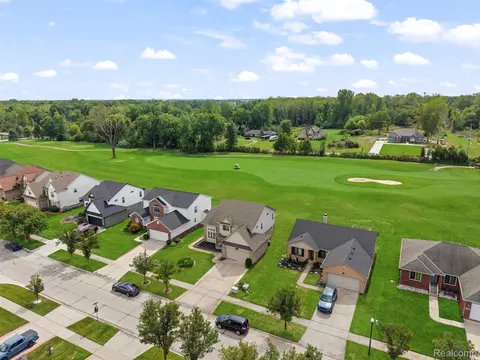 View/Area - 33395 Sand Piper Dr, Romulus, MI 48174 photo 2 of 3