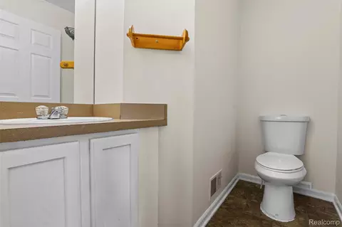 Other - 33395 Sand Piper Dr, Romulus, MI 48174 photo 2 of 6