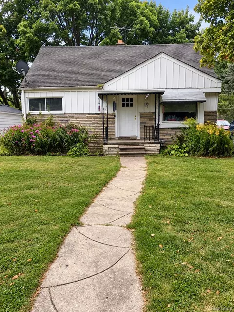 183 Scott Lake Rd, Waterford, MI 48328