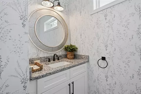 Bath - 3703 Jesse Dr, Marion, MI 48843 photo 3 of 5
