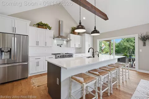 Kitchen - 3703 Jesse Dr, Marion, MI 48843 photo 2 of 3