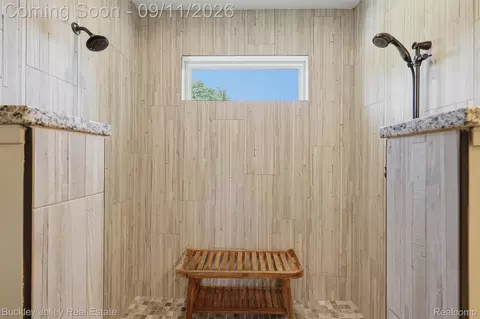 Bath - 3703 Jesse Dr, Marion, MI 48843 photo 2 of 5