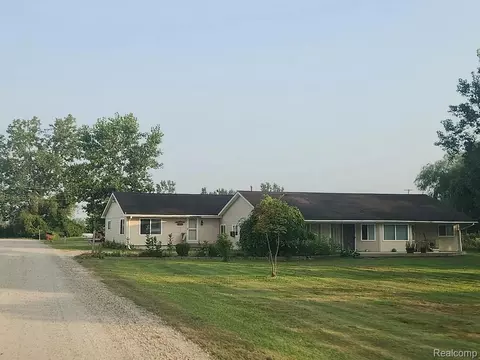 1466 La Croix Rd, Harsens Island, MI 48028