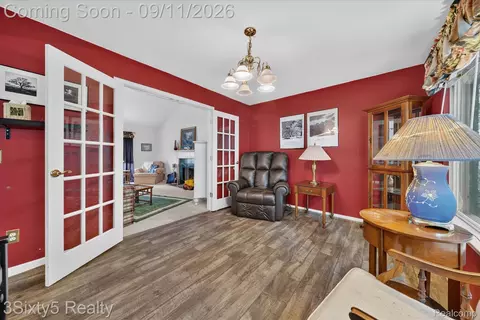 Other - 19149 Red Oak Ln, Brownstown, MI 48193 photo 10 of 19