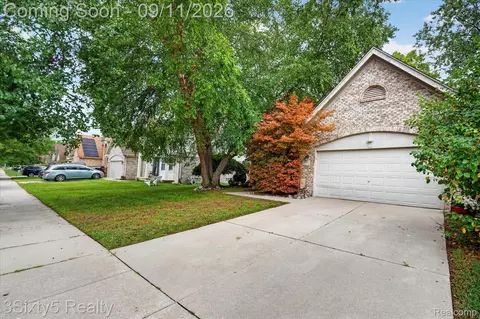 Other - 19149 Red Oak Ln, Brownstown, MI 48193 photo 4 of 19