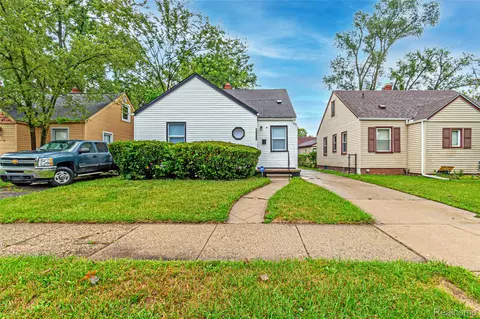 18068 Asbury Park, Detroit, MI 48235