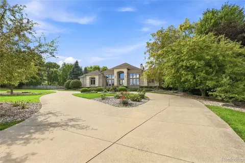 Other - 2566 Lakeside Ct, Flint, MI 48433 photo 16 of 21