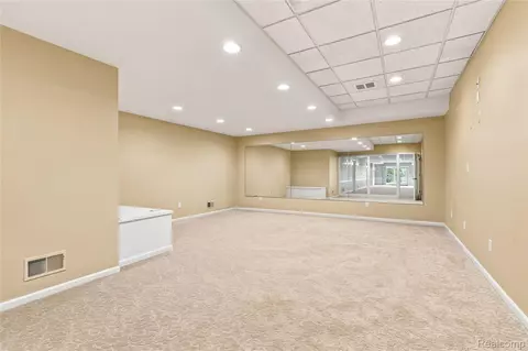 Other - 2566 Lakeside Ct, Flint, MI 48433 photo 5 of 21