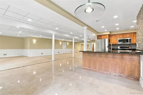 Other - 2566 Lakeside Ct, Flint, MI 48433 photo 4 of 21