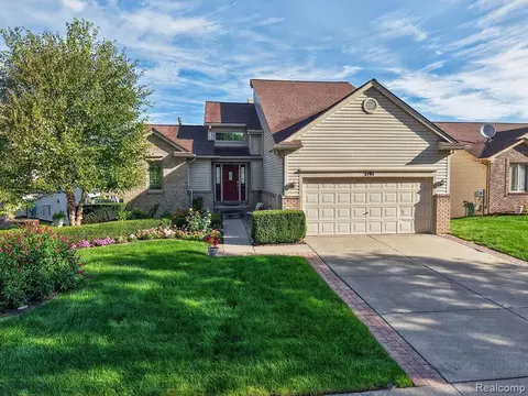 2191 Barclay Ave, Shelby Township, MI 48317