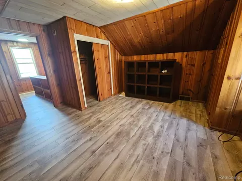 Bedroom - 152 Highland Ave, Clawson, MI 48017 photo 5 of 7