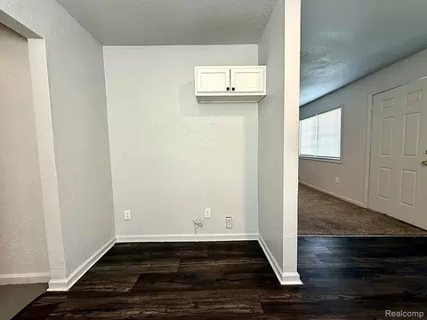 Other - 7200 Edgeton St, Hamtramck, MI 48212 photo 1 of 2