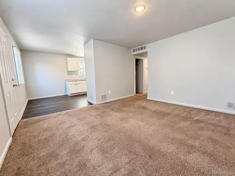 Living - 7200 Edgeton St, Hamtramck, MI 48212 photo 2 of 3