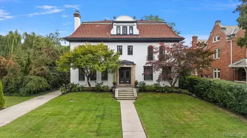 841 W Boston Blvd, Detroit, MI 48202