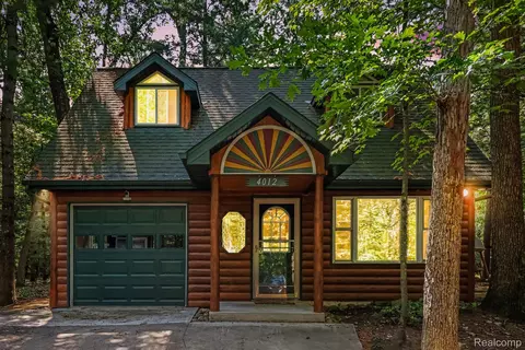 4012 Wintergreen Dr, Valley, MI 49010