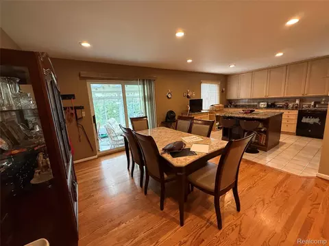 Dining - 5347 Parent Ave, Warren, MI 48092 photo 1 of 4