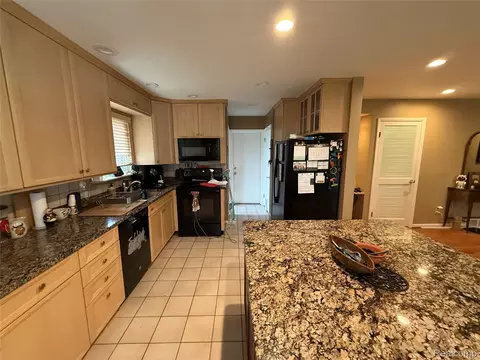 Kitchen - 5347 Parent Ave, Warren, MI 48092 photo 4 of 4