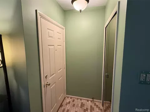 Entry Way - 5347 Parent Ave, Warren, MI 48092 photo 1 of 1