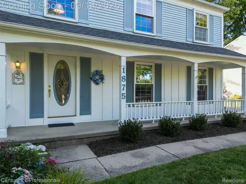 Exterior - 1875 Fordham Dr, Troy, MI 48098 photo 4 of 10