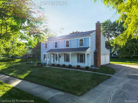 Exterior - 1875 Fordham Dr, Troy, MI 48098 photo 6 of 10