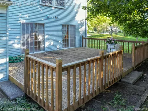 Exterior - 1875 Fordham Dr, Troy, MI 48098 photo 9 of 10
