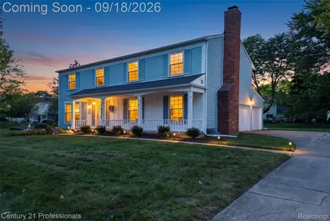 Exterior - 1875 Fordham Dr, Troy, MI 48098 photo 2 of 10