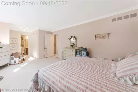 Bedroom - 1875 Fordham Dr, Troy, MI 48098 photo 3 of 9