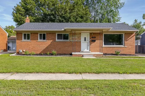 31026 W Chicago St, Livonia, MI 48150
