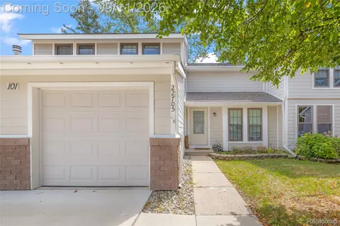 22705 Cranbrooke Dr, Novi, MI 48375