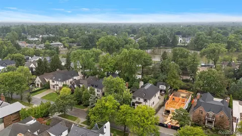 View/Area - 367 Baldwin Rd, Birmingham, MI 48009 photo 3 of 8