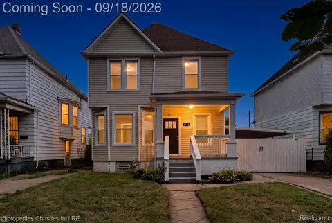 3738 Seneca St, Detroit, MI 48214