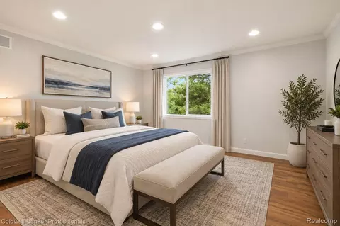 Bedroom - 2838 Roundtree Dr, Troy, MI 48083 photo 1 of 8
