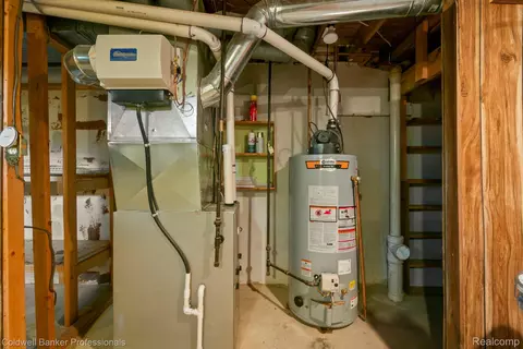Other - 2838 Roundtree Dr, Troy, MI 48083 photo 6 of 7