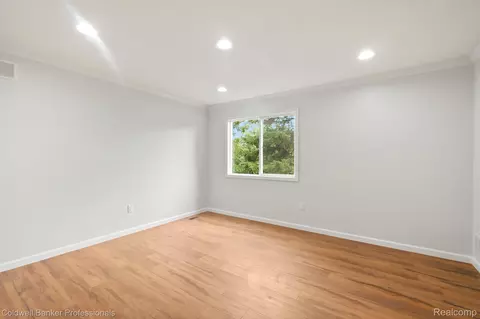 Other - 2838 Roundtree Dr, Troy, MI 48083 photo 1 of 7