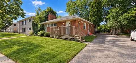 14859 Greenfield Rd, Detroit, MI 48227