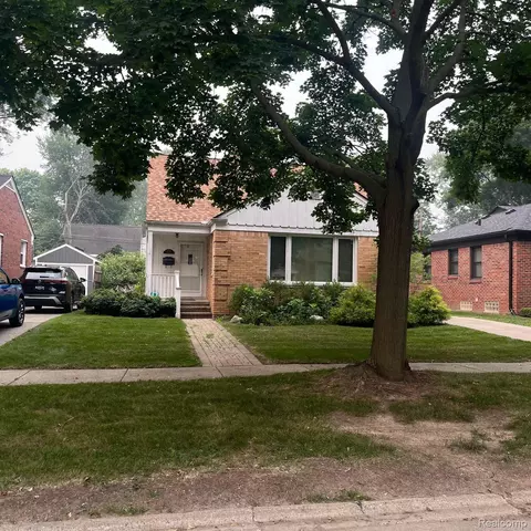 1848 Humphrey Ave, Birmingham, MI 48009