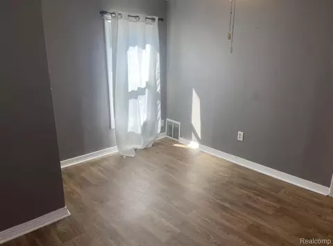 Other - 406 S Elm Ave, Jackson, MI 49203 photo 4 of 8