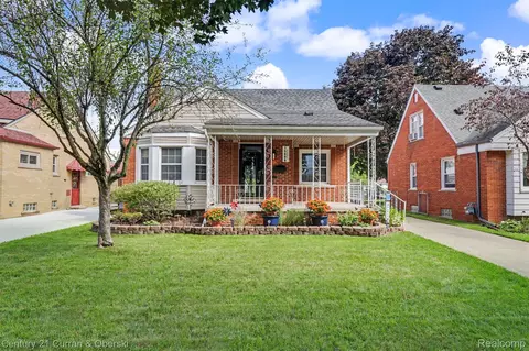 15606 Hanover Ave, Allen Park, MI 48101