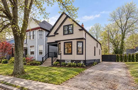 1759 Fischer St, Detroit, MI 48214
