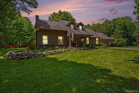 3284 Pratt Rd, Metamora, MI 48455