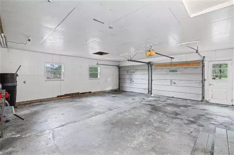 Other - 2003 Mackinaw Dr, Davison, MI 48423 photo 10 of 12