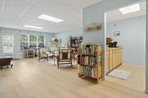 Other - 731 E Bluff Ct, Rochester Hills, MI 48307 photo 7 of 14