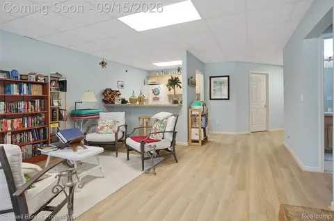 Other - 731 E Bluff Ct, Rochester Hills, MI 48307 photo 9 of 14