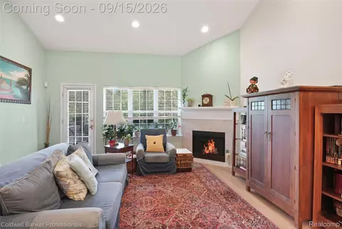 Other - 731 E Bluff Ct, Rochester Hills, MI 48307 photo 2 of 14