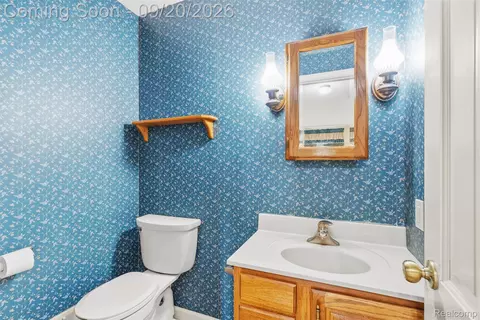 Bath - 3121 Kings Brook Dr, Mount Morris, MI 48433 photo 1 of 3