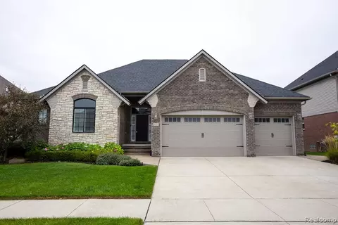 Exterior - 49389 Monarch Dr, Macomb, MI 48044 photo 8 of 9