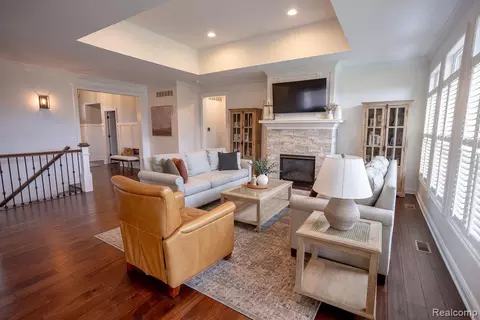 Living - 49389 Monarch Dr, Macomb, MI 48044 photo 1 of 1
