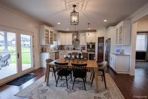Dining - 49389 Monarch Dr, Macomb, MI 48044 photo 2 of 3